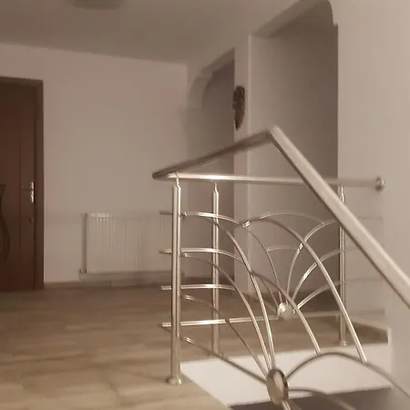 Pensjonat Vila Alex *